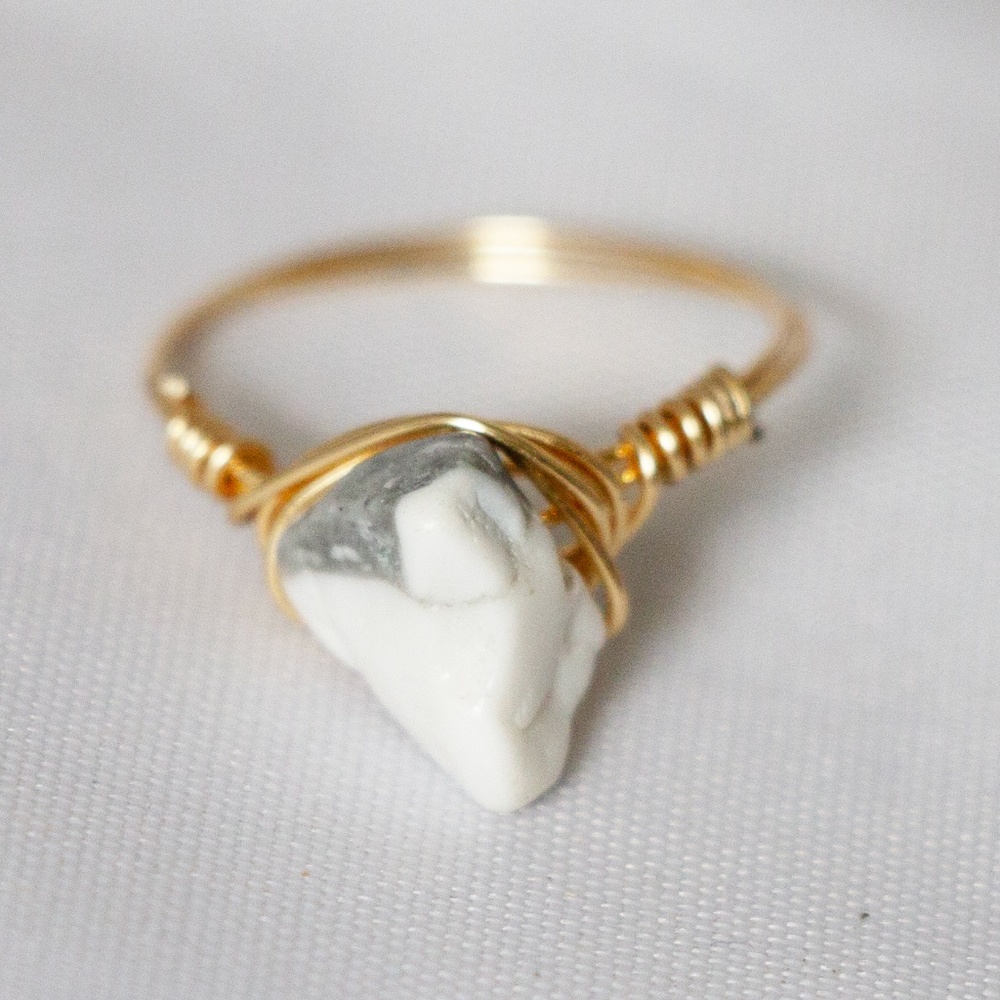White Howlite Gold Wire Wrap Ring